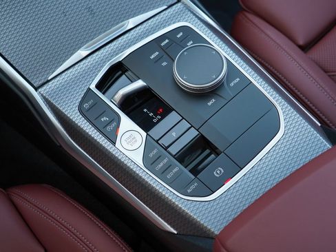 New 2026 BMW 330i Sedan w/ Convenience Package RWD image 18