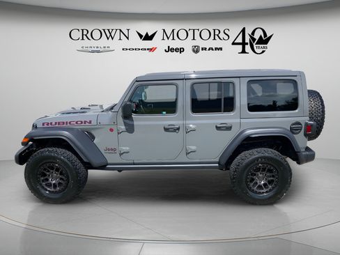 Used 2022 Jeep Wrangler Unlimited Rubicon w/ Xtreme Recon 35" Tire Package AWD/4WD image 8