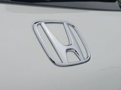 Used 2025 Honda HR-V LX image 29