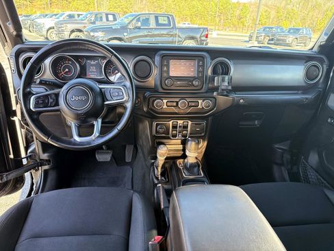 Used 2020 Jeep Gladiator Sport w/ Quick Order Package 24S image 18