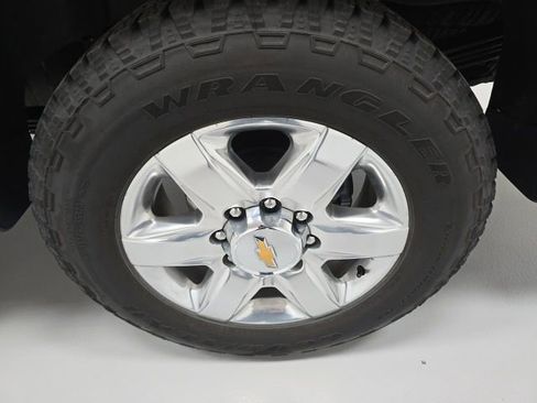 Certified 2022 Chevrolet Silverado 2500 LTZ w/ LTZ Convenience Package image 25