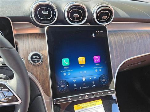 New 2026 Mercedes-Benz GLC 300 image 12