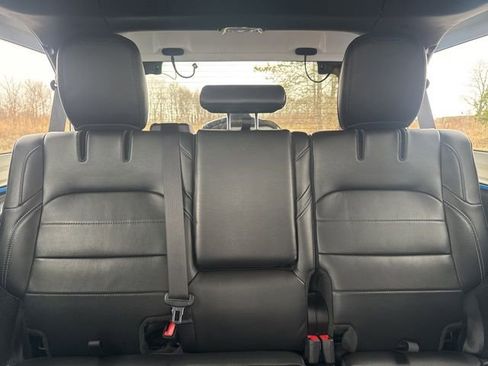 Used 2022 Jeep Wrangler Unlimited Sahara AWD/4WD image 18