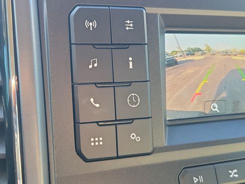 Used 2018 Ford F150 XLT w/ Equipment Group 301A Mid RWD image 25