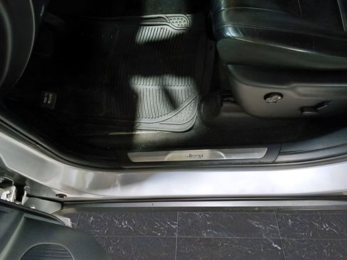 Used 2018 Jeep Grand Cherokee Limited image 13