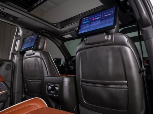 Used 2023 GMC Yukon Denali Ultimate AWD/4WD image 22