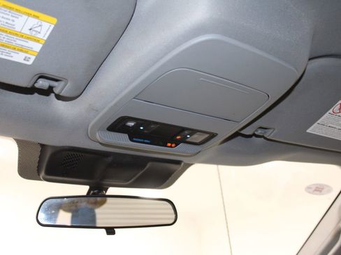 Used 2024 Ford F250 XLT image 42