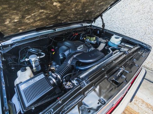 Used 1990 GMC Jimmy 4WD image 42