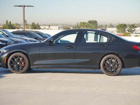 Used 2026 BMW 330i Sedan w/ M Sport Package RWD image 4