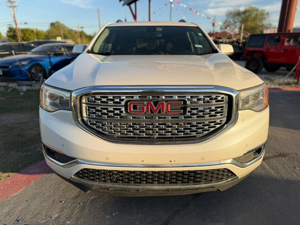 Used 2017 GMC Acadia Denali AWD/4WD image 2