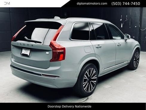 Used 2024 Volvo XC90 T8 Plus AWD/4WD image 6