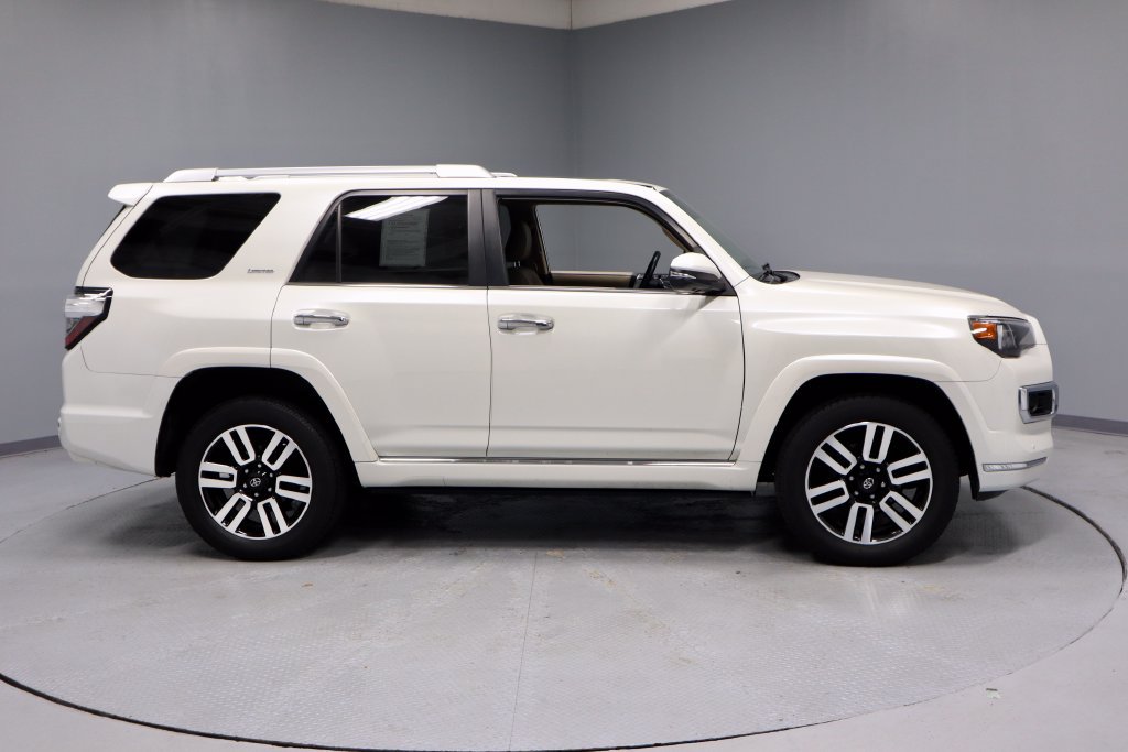 Used 2023 Toyota 4Runner Limited AWD/4WD image 12