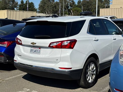 Used 2018 Chevrolet Equinox LT FWD image 5