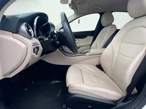 Used 2017 Mercedes-Benz C 300 Sedan image 16