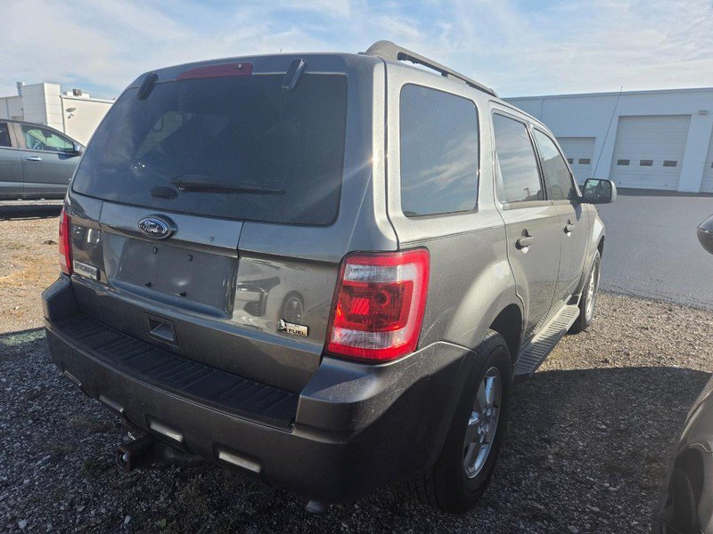 Used 2011 Ford Escape XLT w/ 203A Rapid Spec Order Code AWD/4WD image 6