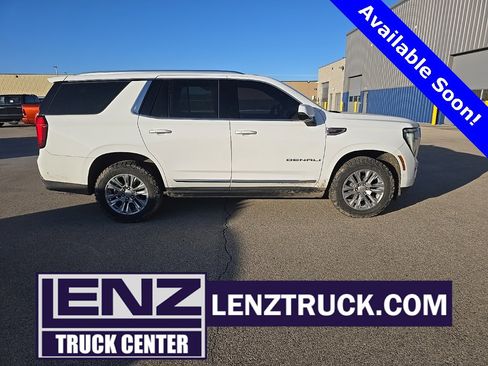 Used 2025 GMC Yukon Denali image 1