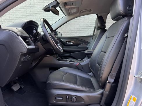 Used 2021 GMC Terrain SLT w/ Elevation Edition FWD image 12