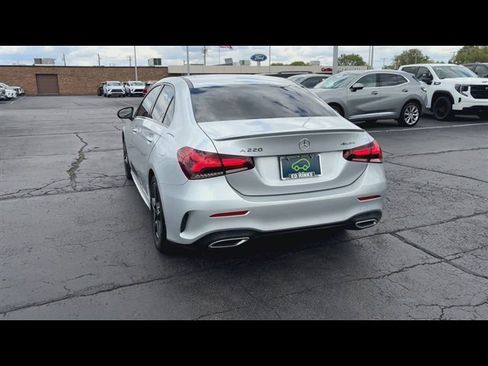 Used 2020 Mercedes-Benz A 220 4MATIC image 7
