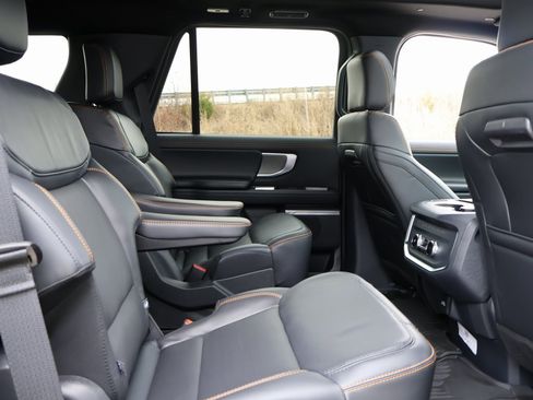 New 2025 Ford Expedition Tremor image 12