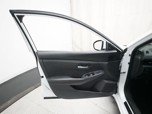 Used 2024 Nissan Sentra SV w/ All-Weather Package FWD image 27