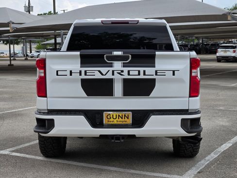 Used 2022 Chevrolet Silverado 1500 Custom w/ Rally Edition RWD image 5