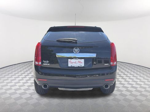 Used 2016 Cadillac SRX Luxury FWD image 5