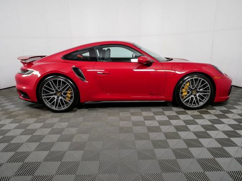 Used 2022 Porsche 911 Turbo image 27