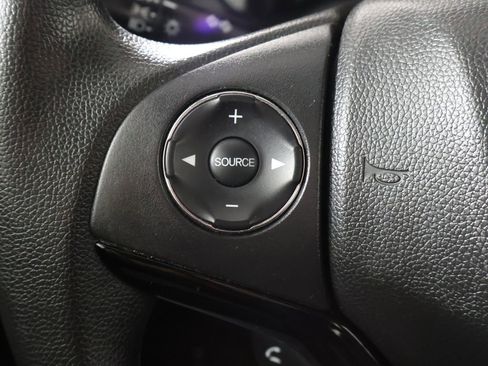 Used 2022 Honda HR-V LX image 29
