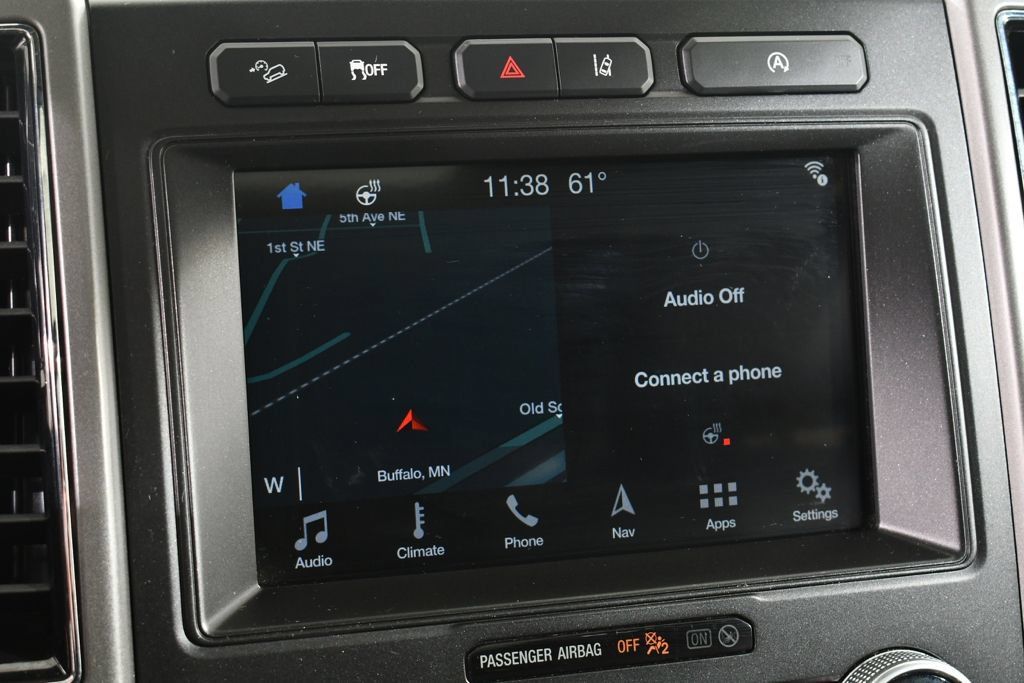 Used 2018 Ford Expedition Max XLT w/ Equipment Group 202A AWD/4WD image 29