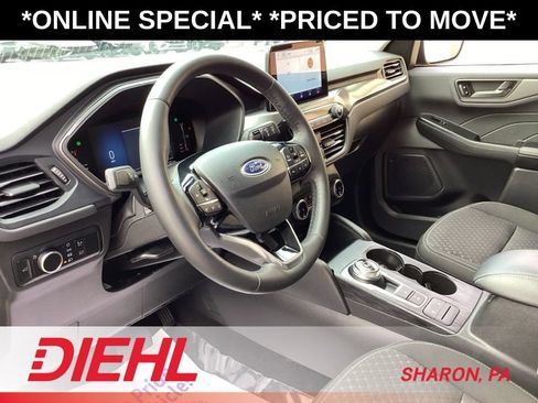 Used 2023 Ford Escape Active w/ Cold Weather Package FWD image 24