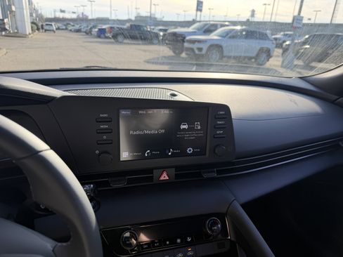 New 2026 Hyundai Elantra Sport FWD image 29