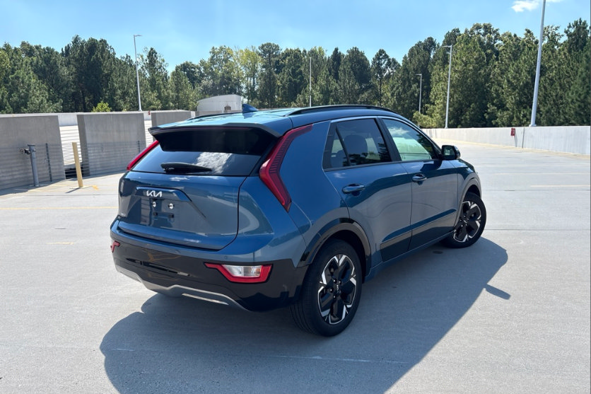Used 2024 Kia Niro Wind FWD image 3