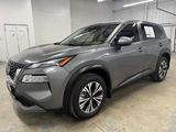 Used 2023 Nissan Rogue SV image 3