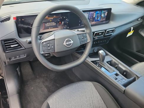 New 2026 Nissan Sentra SV w/ SV Convenience Package FWD image 21