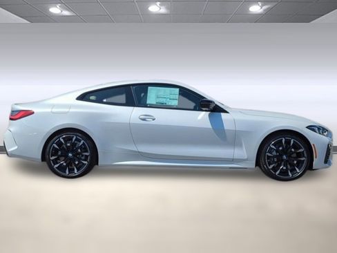 Used 2025 BMW 430i Coupe w/ M Sport Package RWD image 8