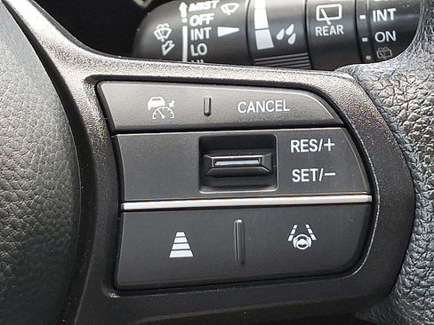 Used 2025 Honda CR-V EX image 23