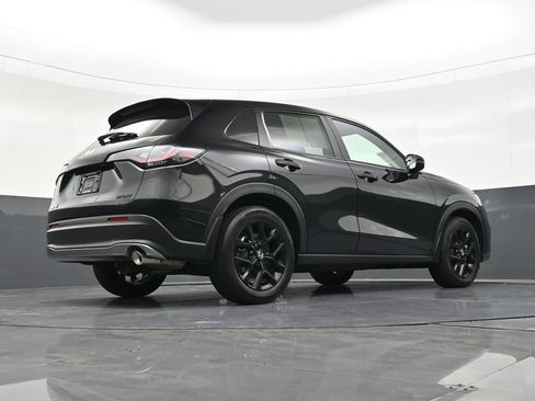 Used 2025 Honda HR-V Sport image 26