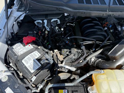 Used 2022 Ford F150 XL w/ Equipment Group 101A High AWD/4WD image 11