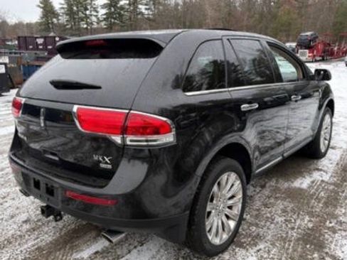 Used 2013 Lincoln MKX AWD image 6