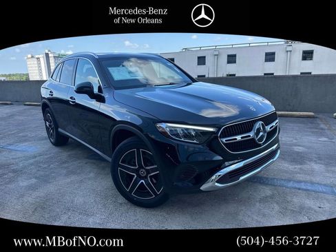 New 2026 Mercedes-Benz GLC 300 image 1