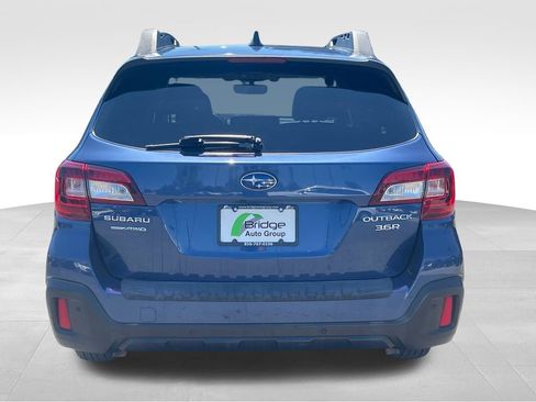Used 2019 Subaru Outback 3.6R Limited AWD/4WD image 7