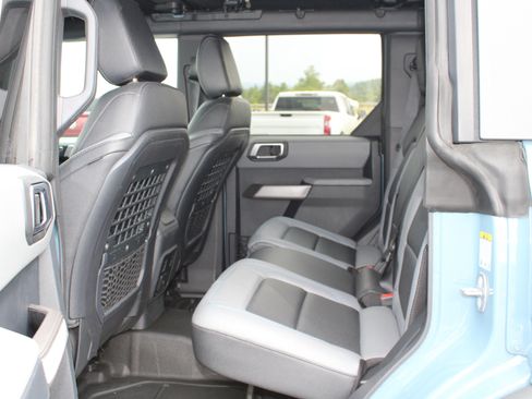 Used 2023 Ford Bronco Black Diamond w/ Sasquatch Package AWD/4WD image 22