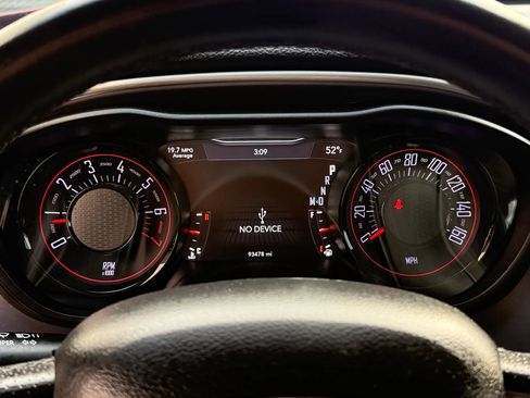 Used 2019 Dodge Challenger SXT w/ Plus Package image 27