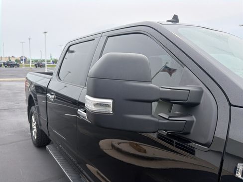Used 2018 Ford F150 XLT w/ Equipment Group 302A Luxury AWD/4WD image 10