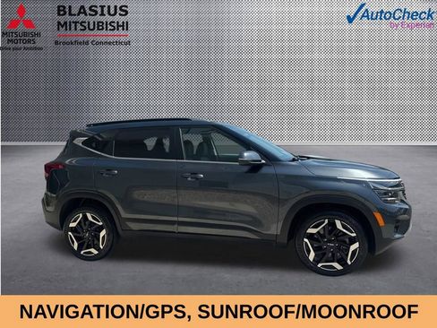 Used 2024 Kia Seltos SX w/ SX Sunroof Package AWD/4WD image 4