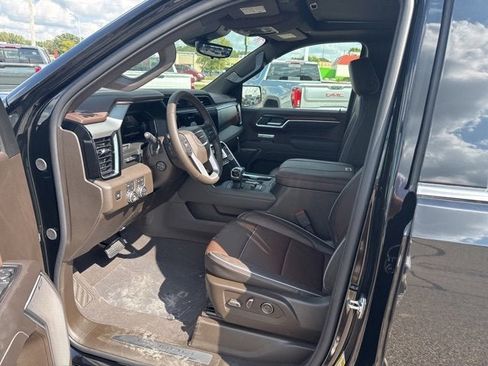 New 2026 GMC Sierra 1500 Denali w/ Denali Reserve Package image 7