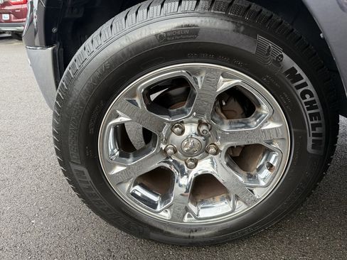 Used 2014 RAM 1500 Laramie w/ Convenience Group image 28