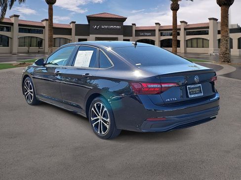 Used 2022 Volkswagen Jetta Sport FWD image 6