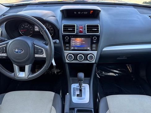 Used 2017 Subaru Crosstrek 2.0i Premium image 18