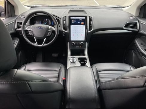 Used 2024 Ford Edge SEL w/ Convenience Package AWD/4WD image 11